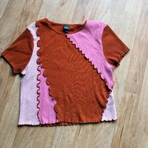 Ribbed color block cropped tee